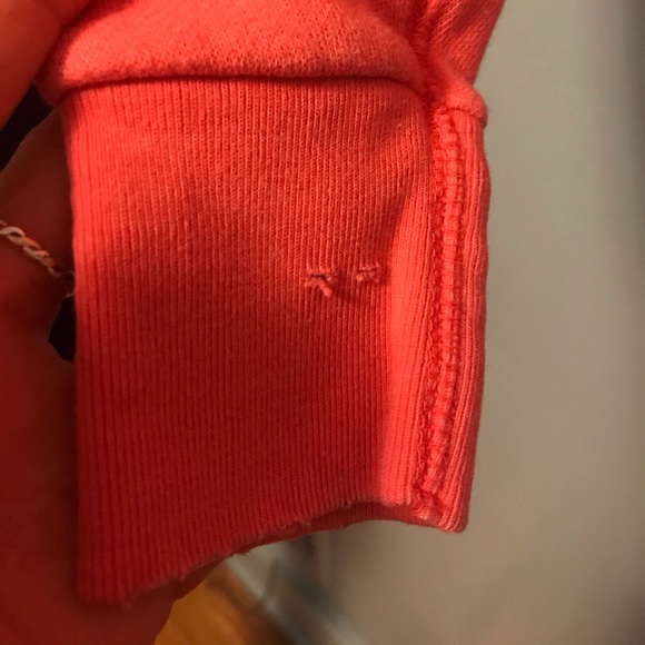 American Eagle Outfitters Cropped Sweatershirt - Picture 6 of 8